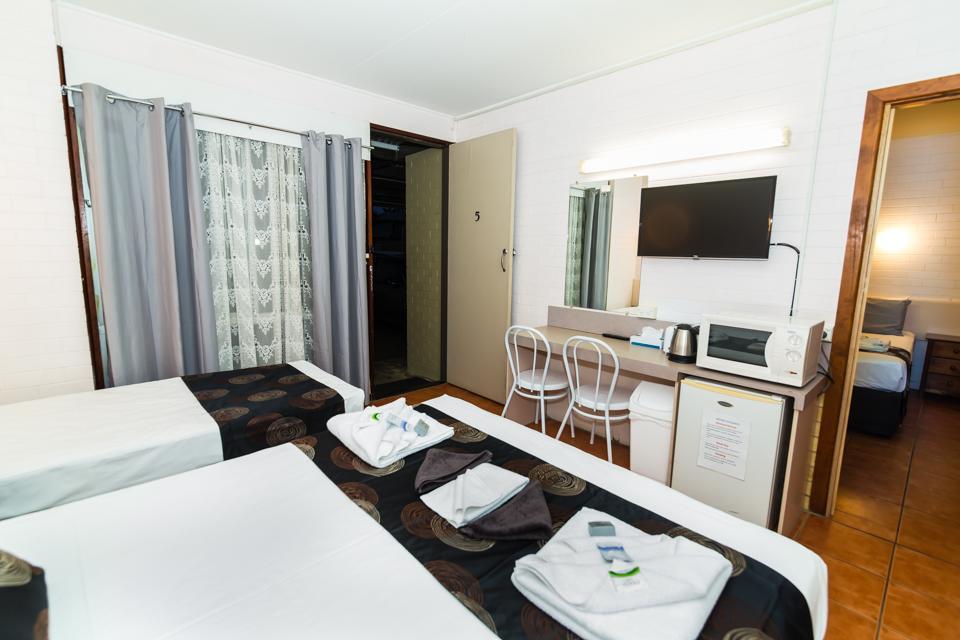 Affordable Accommodation Gladstone Exterior photo