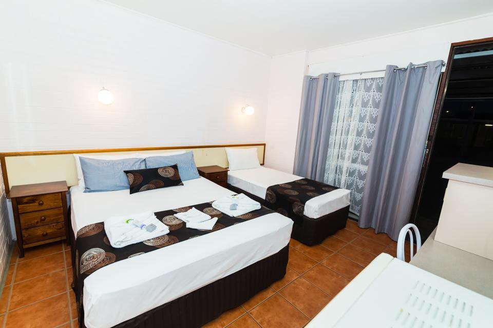Affordable Accommodation Gladstone Exterior photo